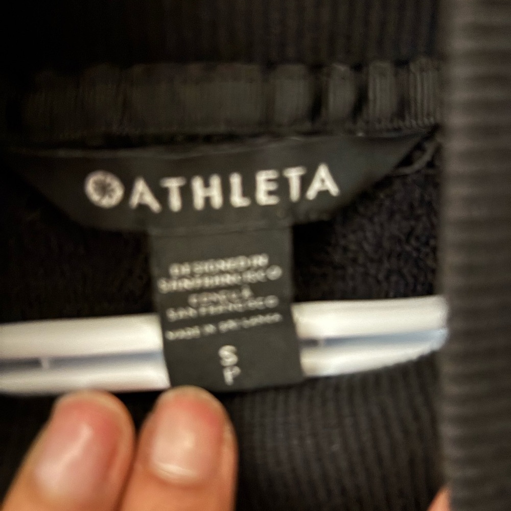 Athleta sweat shirt comfy oversized - Picture 2 of 5